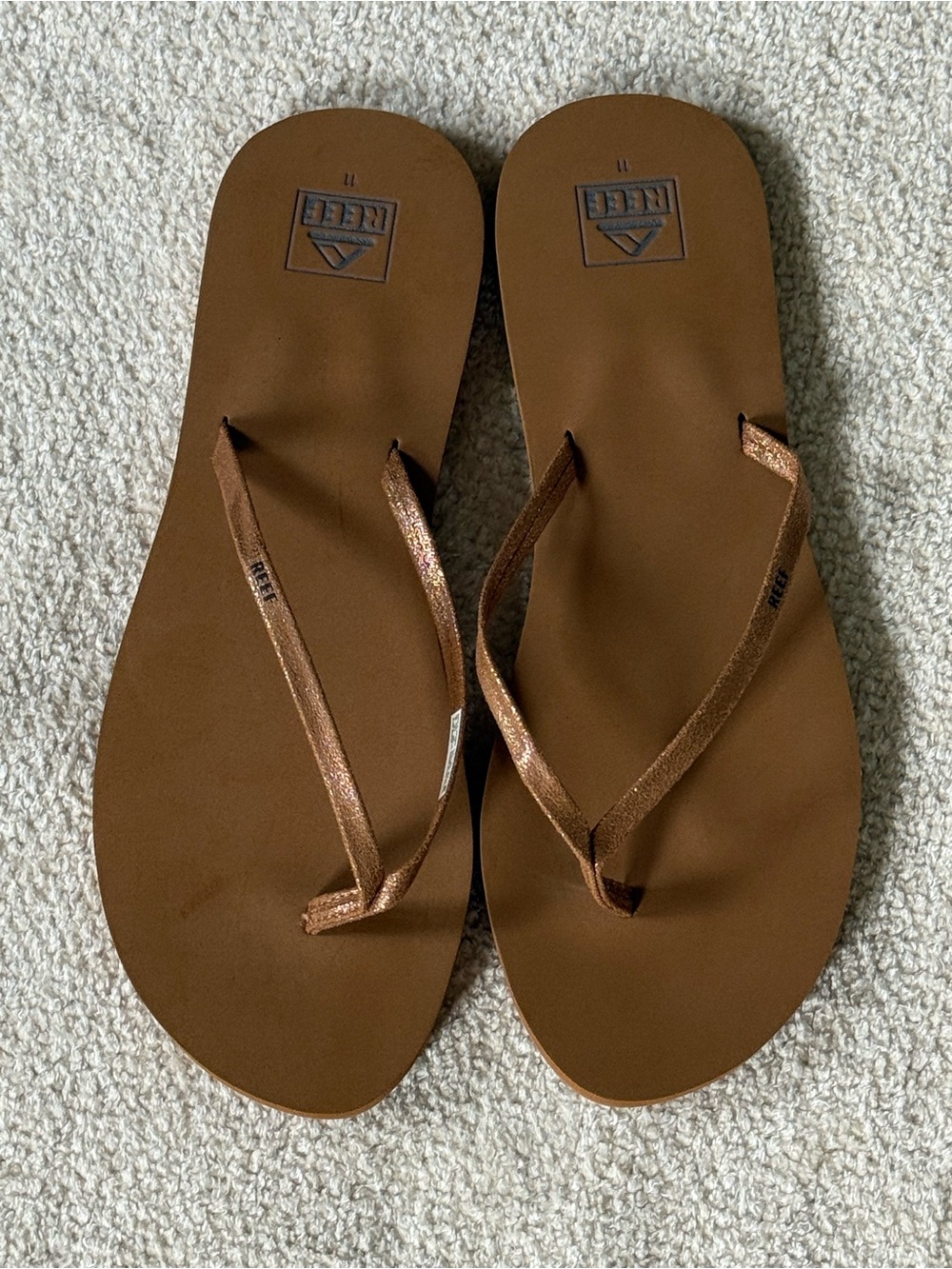 Reef Bliss Nights Rose Gold Metallic Flip Flops Women’s 11